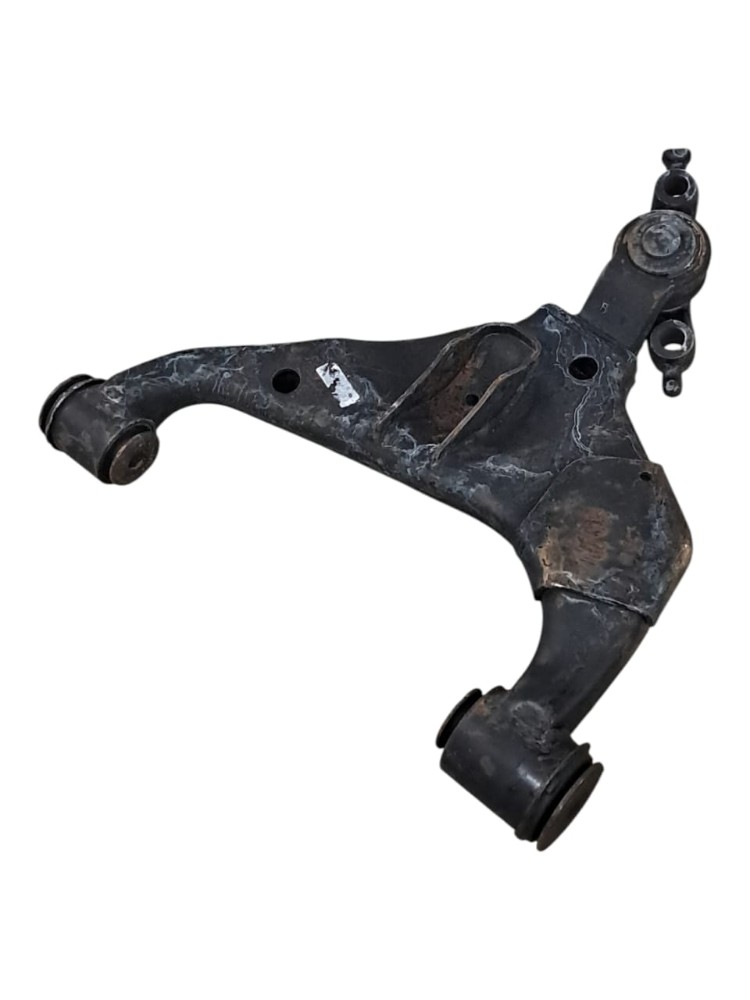 Bandeja Inferior Dianteira Esquerda Toyota Hilux Sw4 2012 a