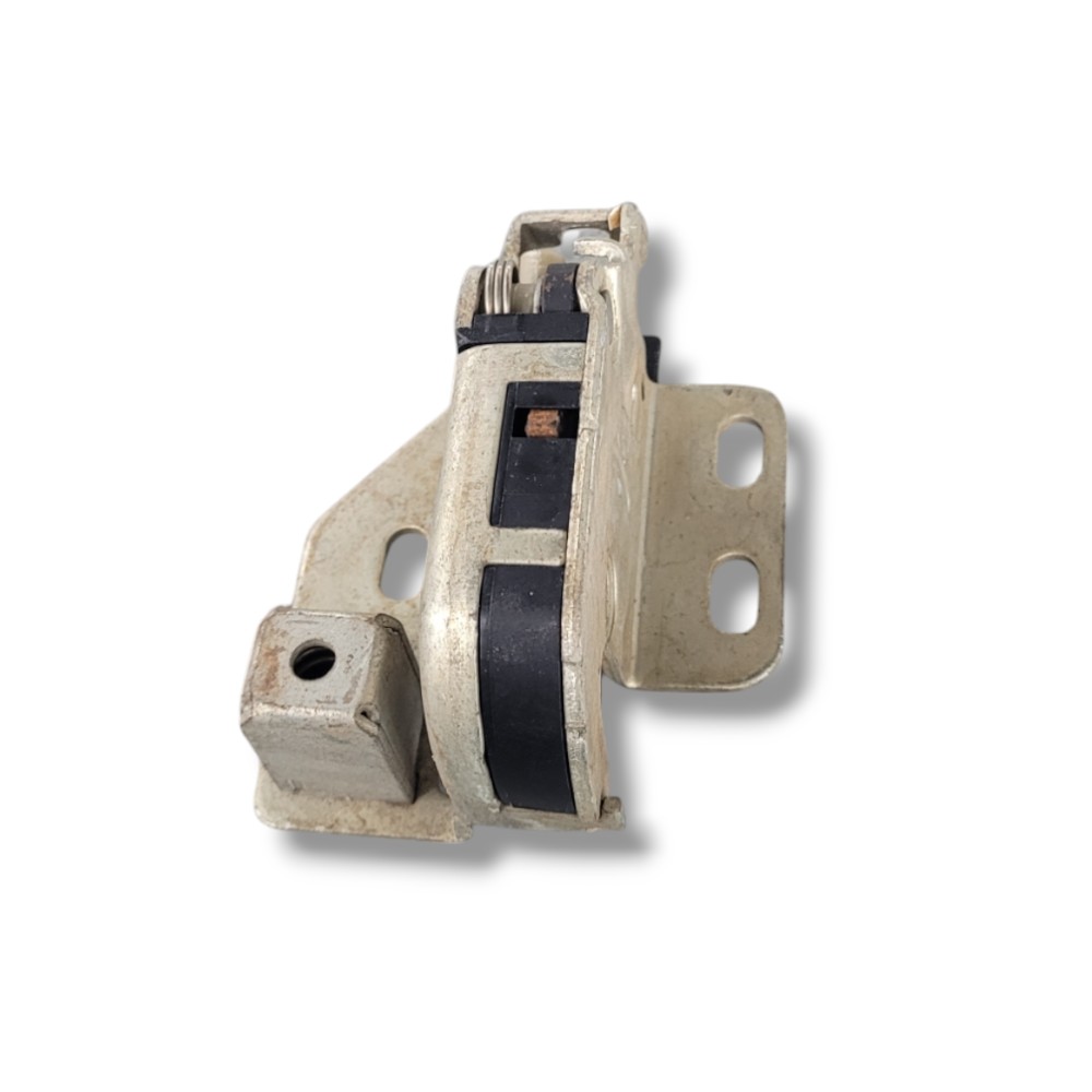 Fechadura Porta Traseira Direita Mb Sprinter 415 A9067401135