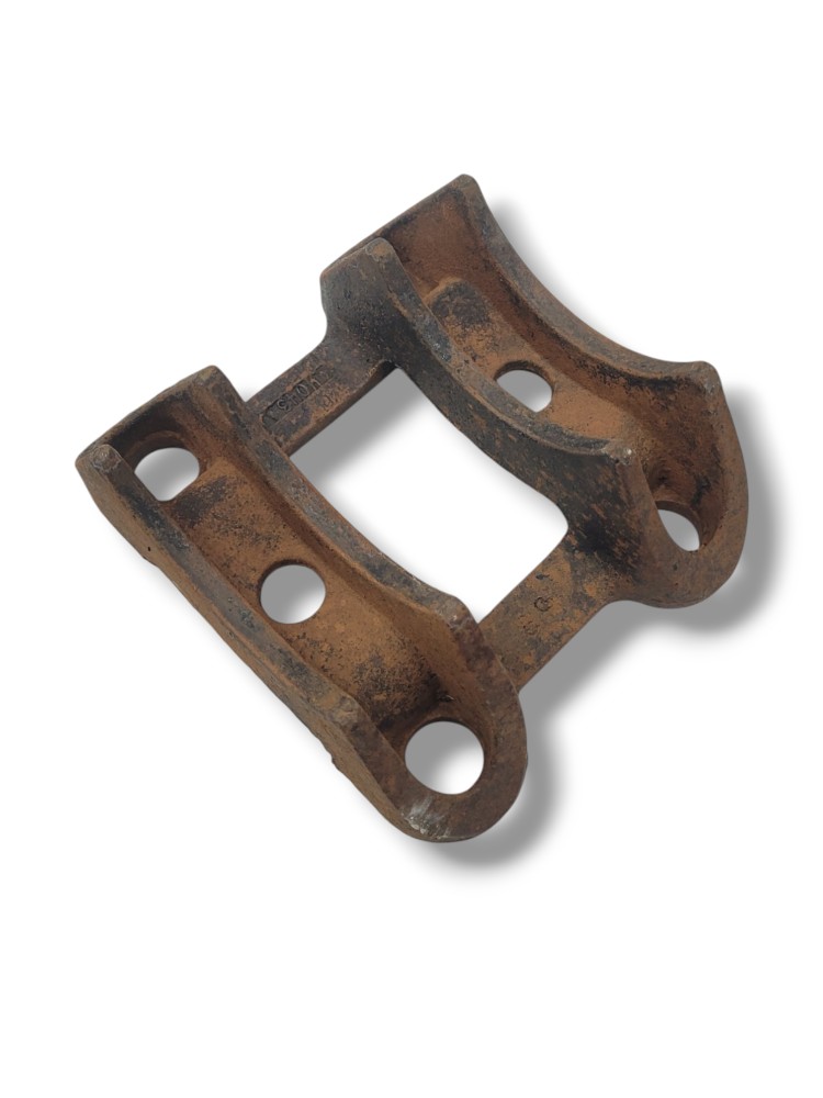 Suporte Grampo Feixe Mola Traseiro F4000 2000 A 2010 4