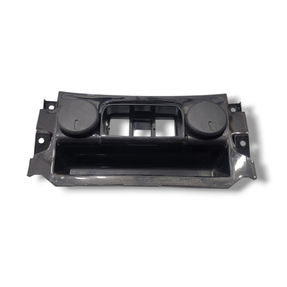 Moldura Console Central Chevrolet Trailblazer 2017 VI124 2