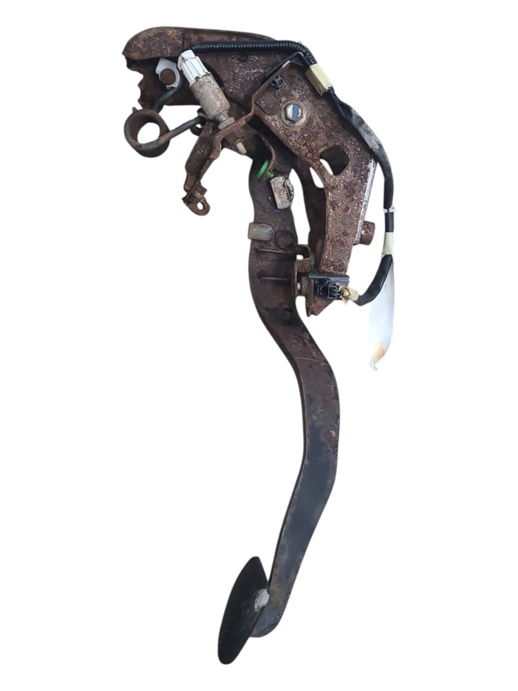 Pedal Embreagem Toyota Hillux 2018 Vi109