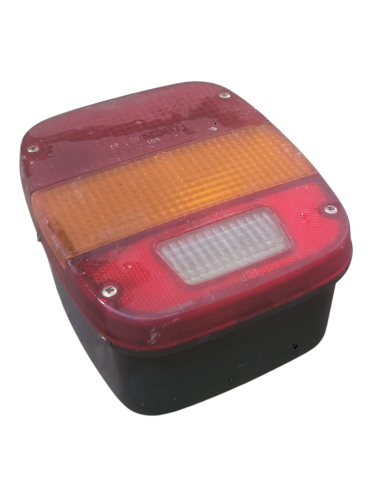 Lanterna F4000 Traseira