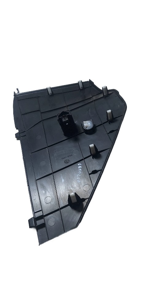 Acabamento Moldura Lateral Painel Tampa Corolla 2019 A 2019