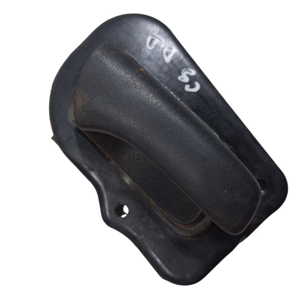 Maçaneta Interna Dianteiro Direito Gm Corsa 2004 A 2011 Preto Dianteira 2
