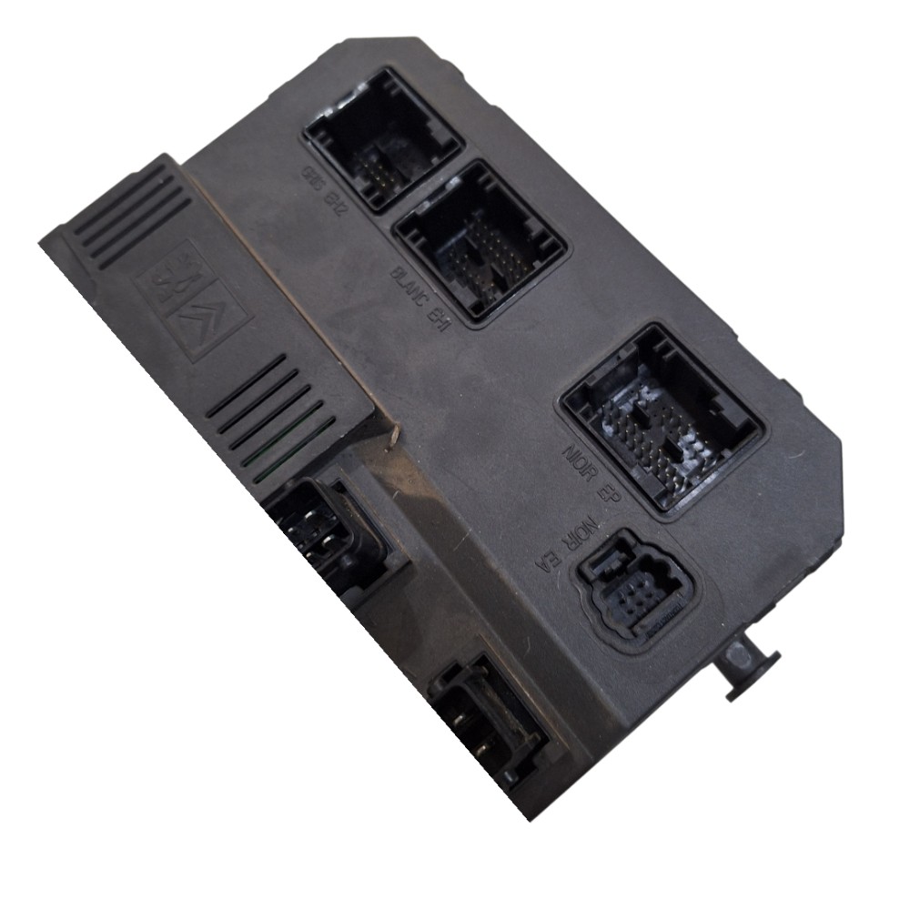 Caixa Fusivel Modulo Bsi Peugeot C3 6