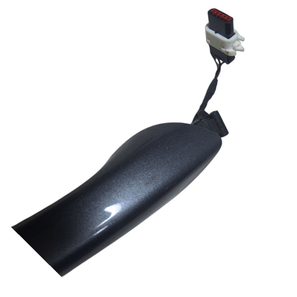 Macaneta Externa Dianteira Esquerda Chevrolet Tracker 2021 4