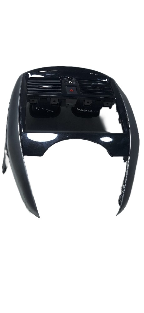 Moldura Central Difusor De Ar Nissan March 2017 2