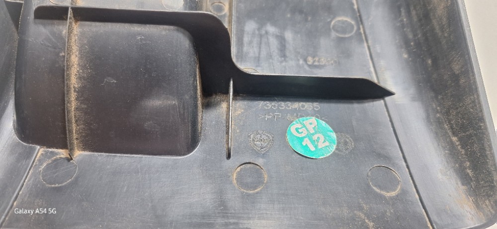 Moldura  Inferior Fiat Idea Strada 2012 A 2018 4
