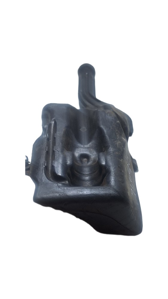Reservatorio Agua Limpador Parabrisa Chevrolet Cobalt 2019 3