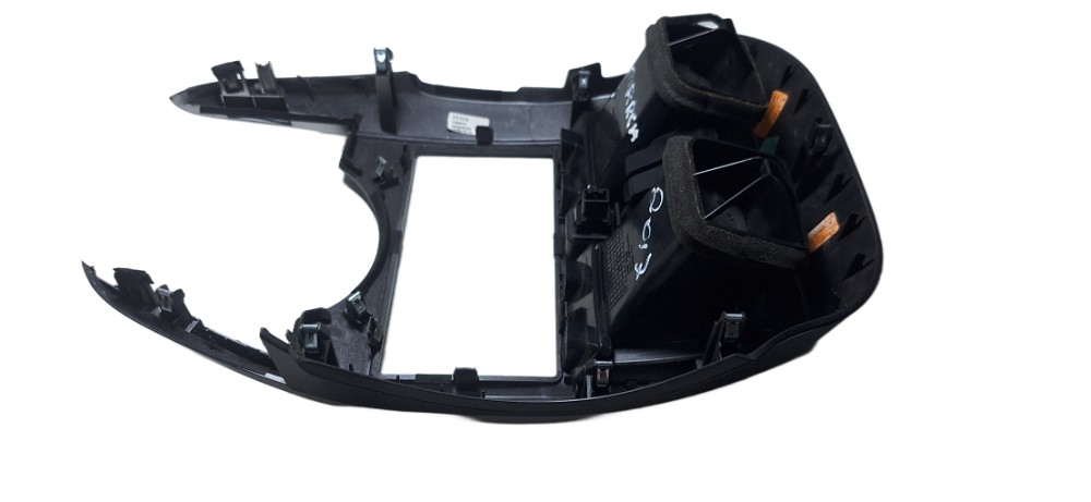 Moldura Central Difusor De Ar Nissan March 2017 3