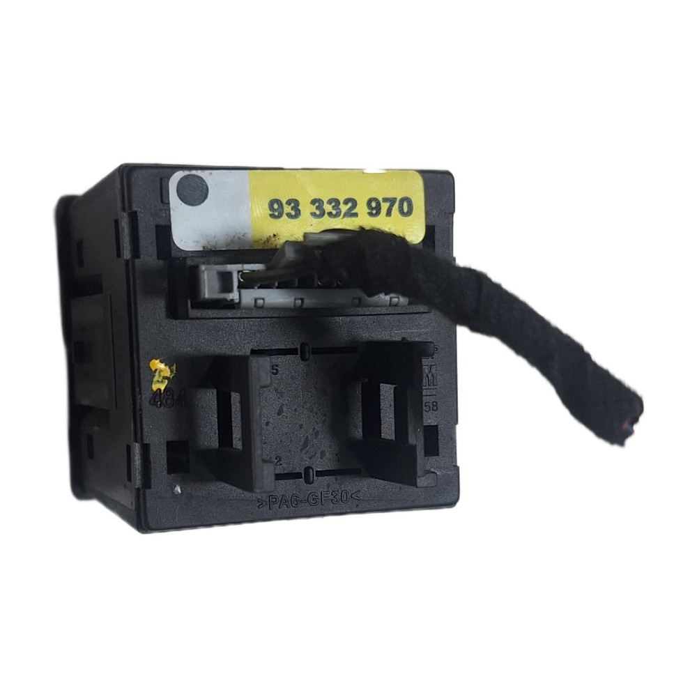 Botão Interruptor Pisca Alerta Chevrolet Corsa/ Montana 2010 3