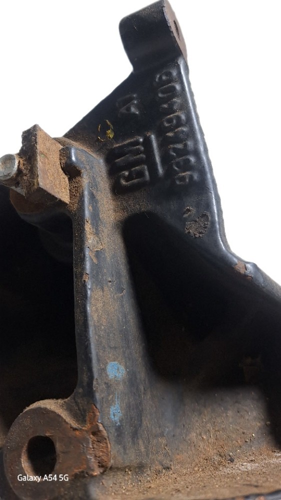 Suporte Bomba Direcao Hidráulica Coxim Gm Celta 2007 A 2007 4