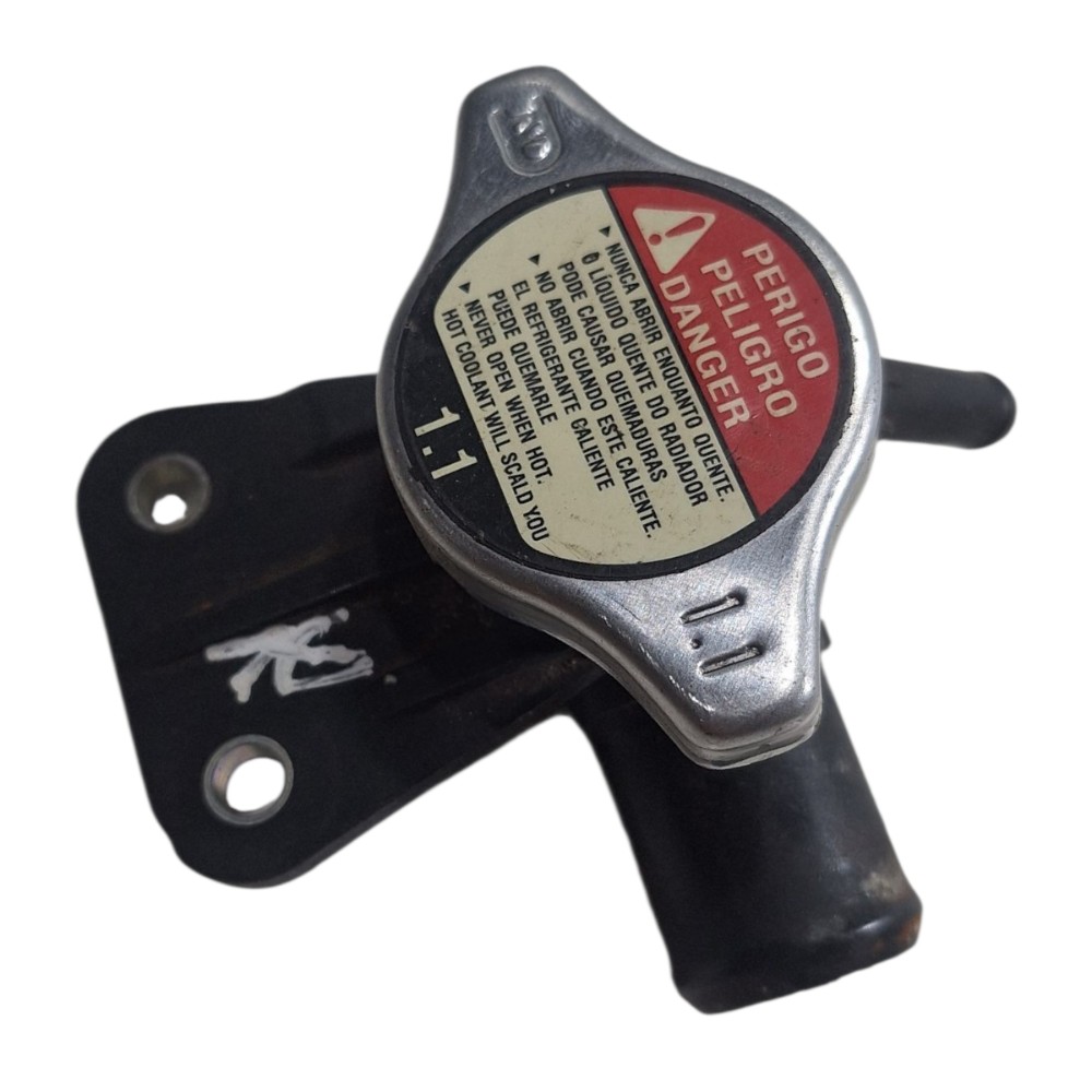 Flange Com Tampa Do Radiador Honda Hrv 2016/2020 4