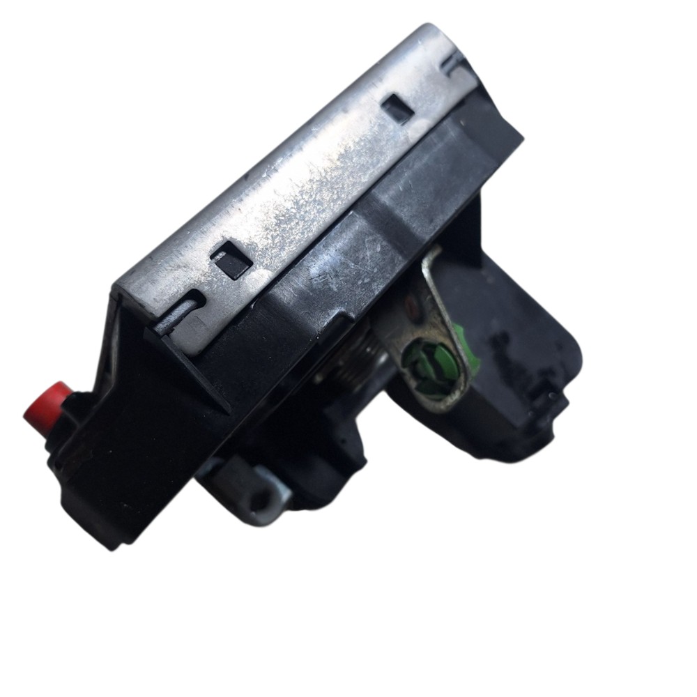 Fechadura Traseiro Direito Porta Gm Corsa Montana 2004/2012
