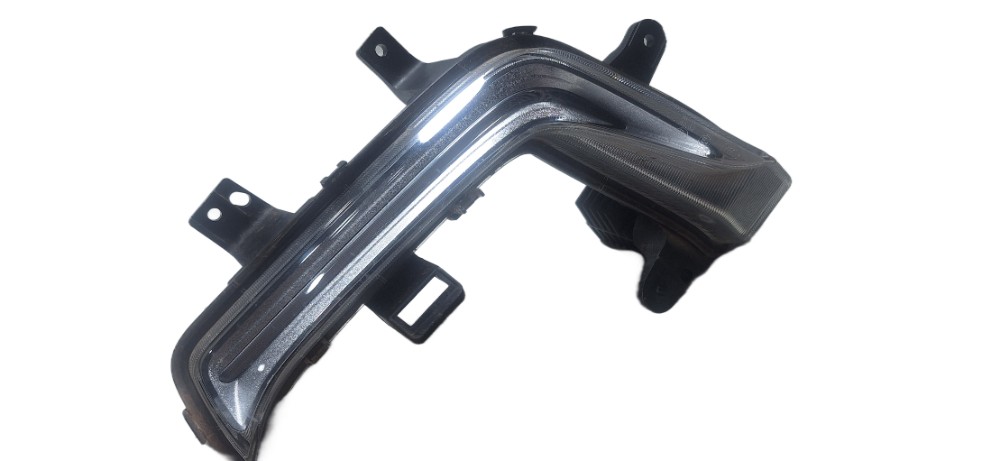 Farol De Milha Diurno Lado Direito Chevrolet Tracker 2021 3