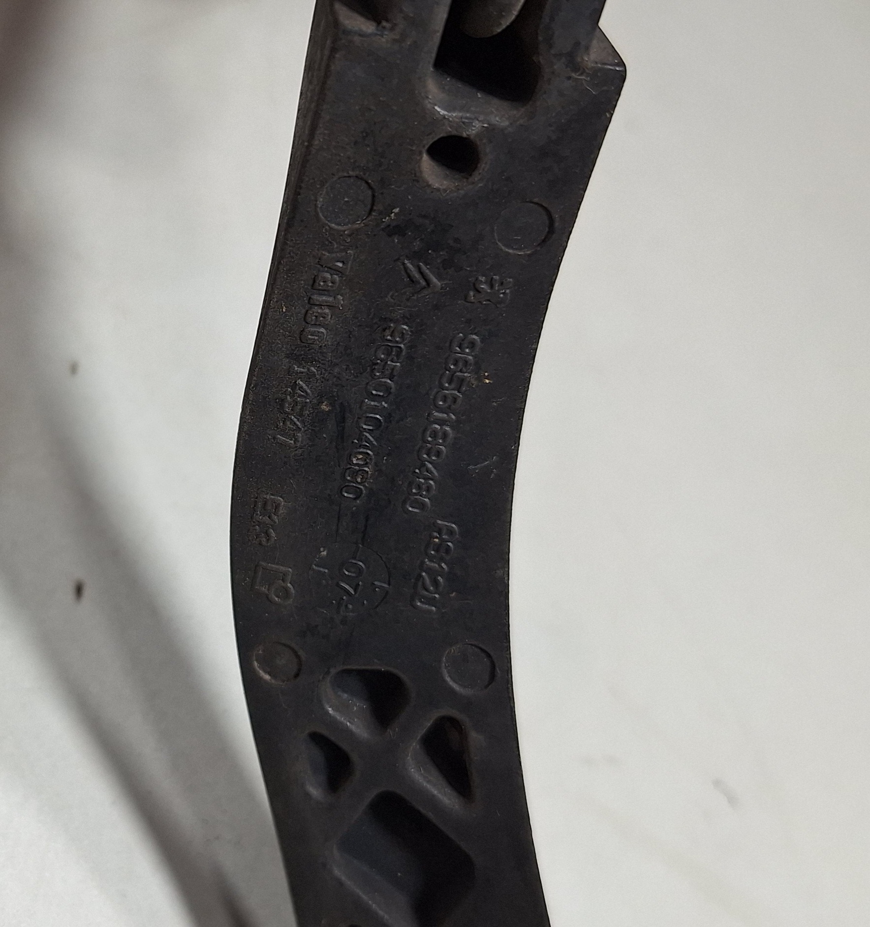 Braço Limpador Parabrisa Haste Direita C4 / Peugeot 307 2008 Direito