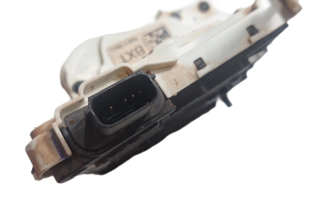 Fechadura Traseiro Esquerdo Tracker 2020 A 2022 Cx 561 3