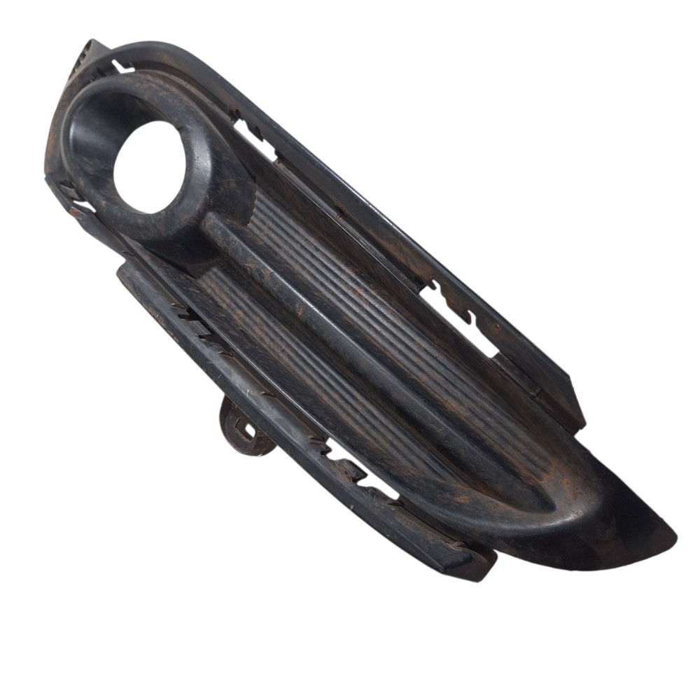 Grade Moldura Farol De Milha Lado Direito Honda Hr-v  Preto Direito 4