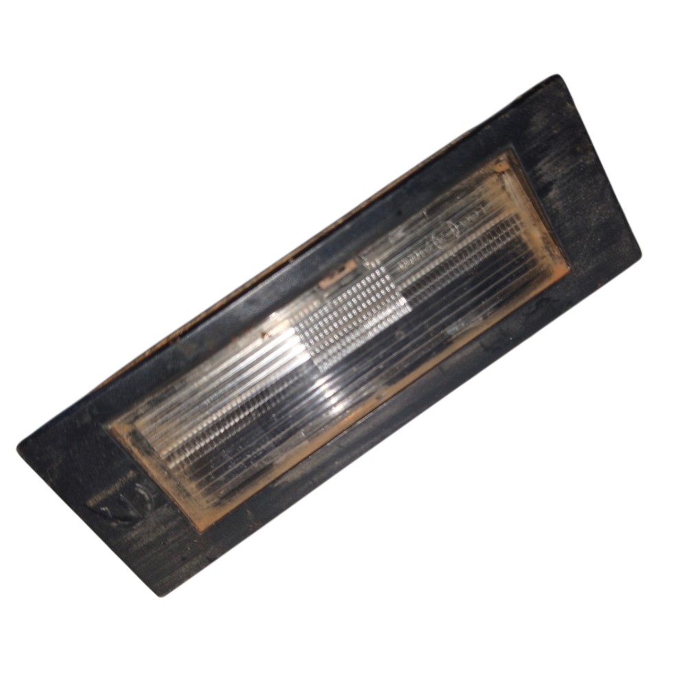 Luz Lanterna Placa Fiat Cronos Renegade 2020 a 2023 2