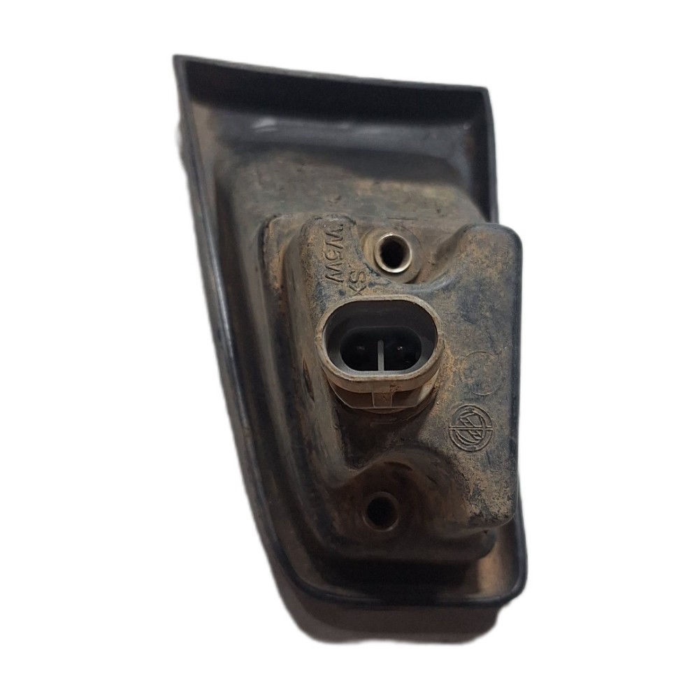 Luz De Placa Fiat Strada 2011-2018