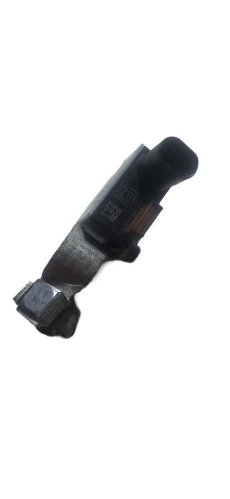 Sensor Polo Negativo Chevrolet Tracker 2021 2