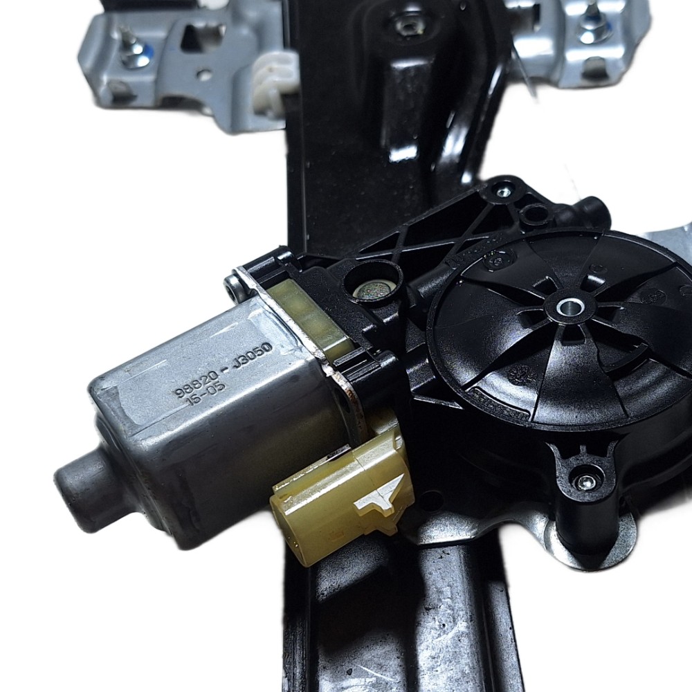 Maquina De Vidro Dianteiro Esquerdo Chevrolet Onix 3