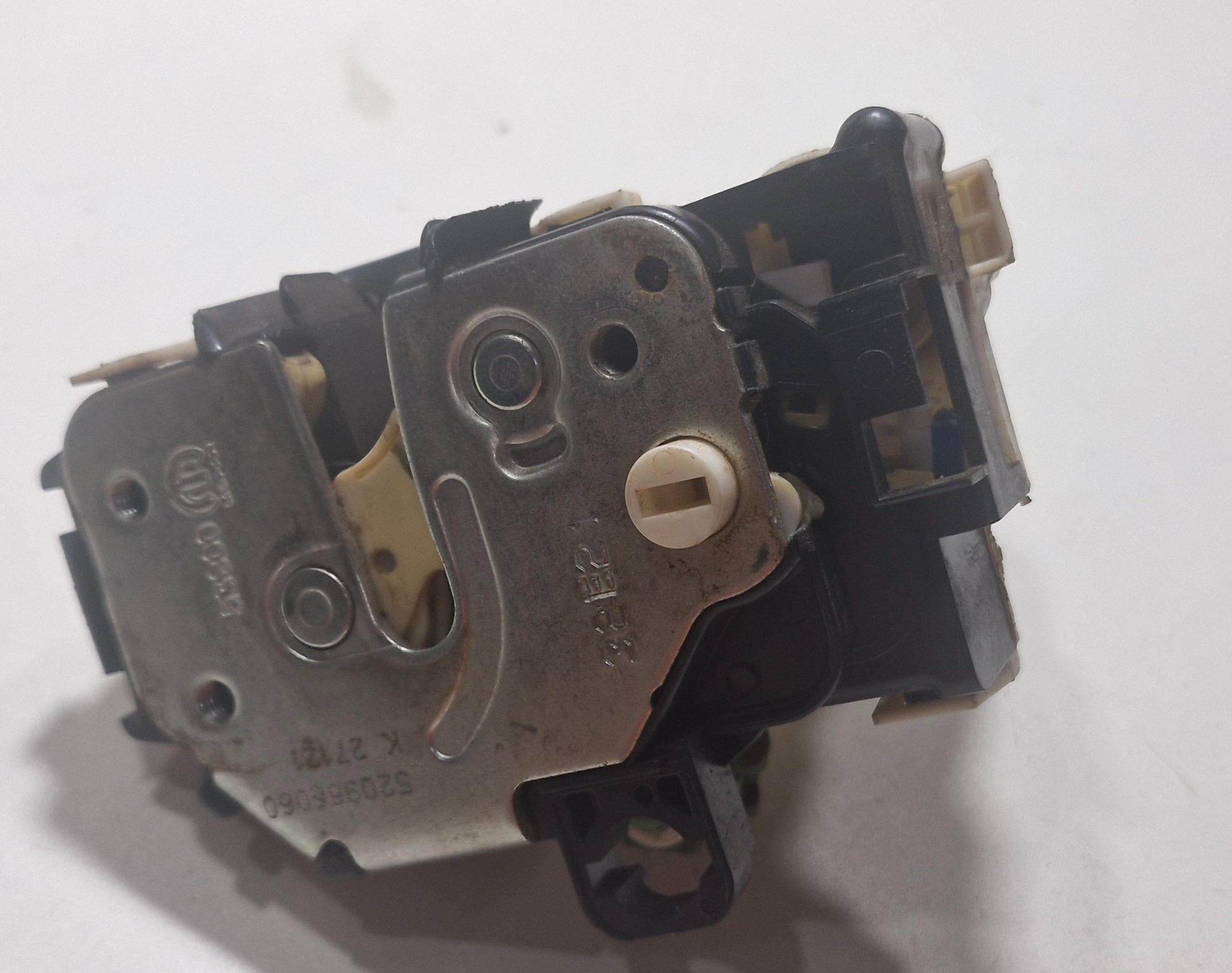 Fechadura Elétrico Porta Traseiro Esquerdo E Fiat Argo 19/22 5