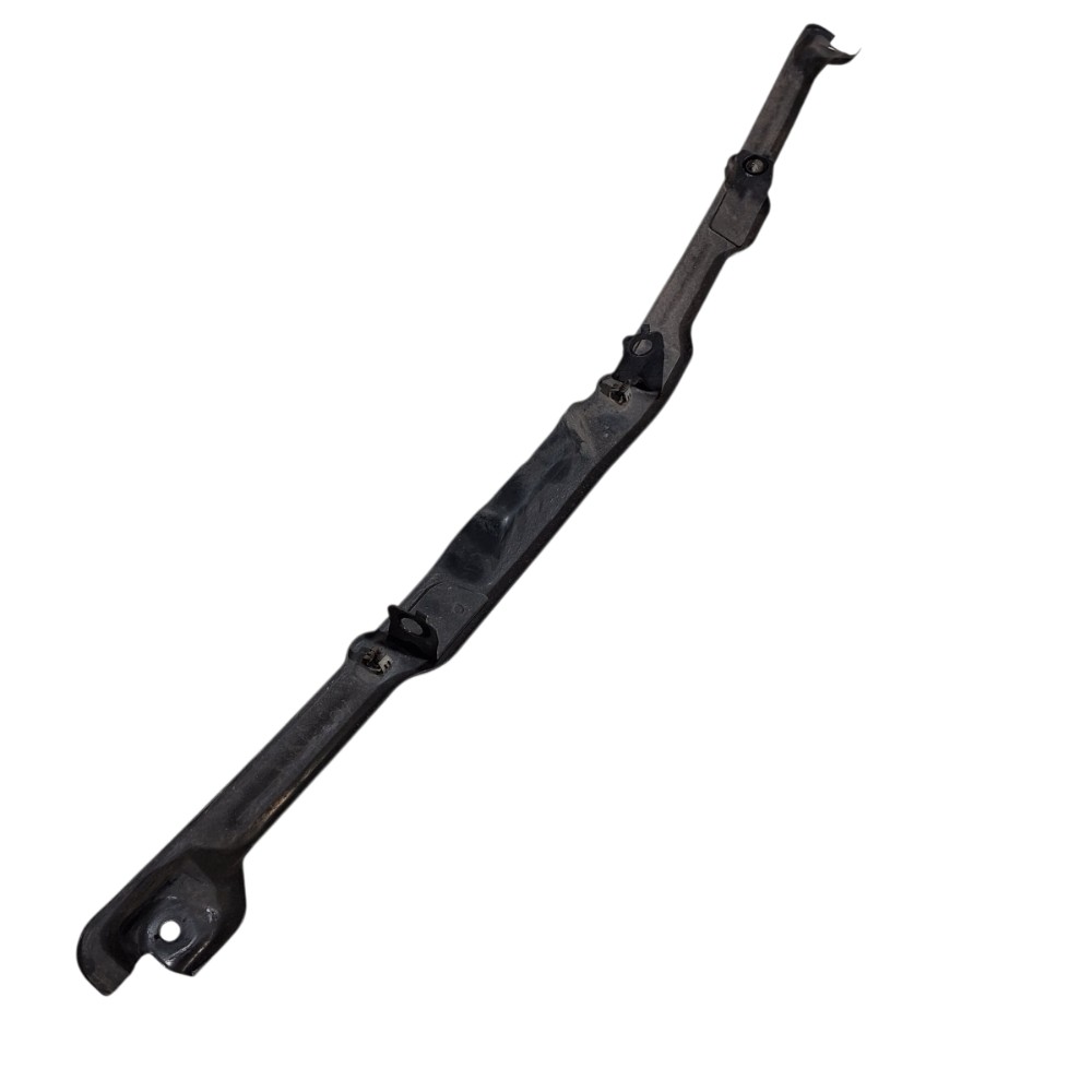 Suporte Central Parachoque Chevrolet Onix 2017 4