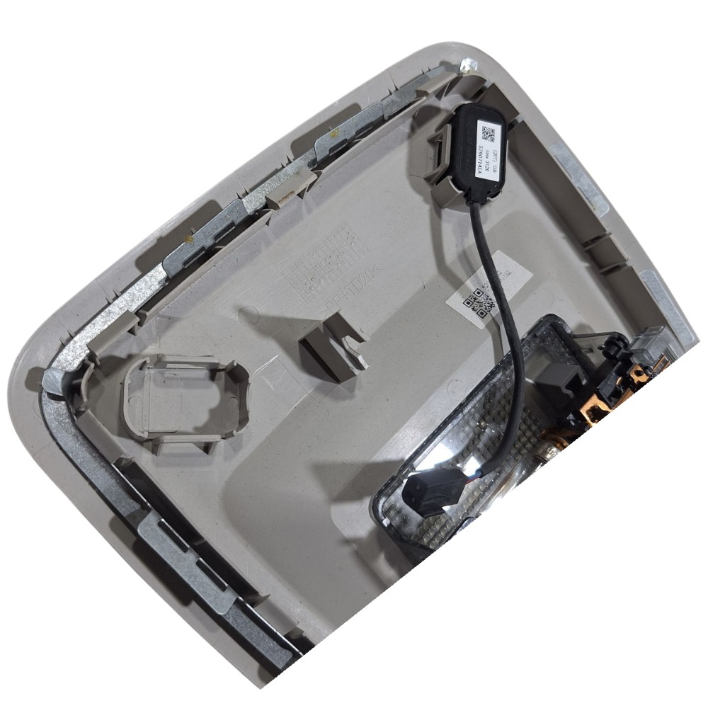 Luz Teto Cortesia Chevrolet Onix 2017