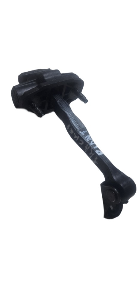 Limitador De Porta Dianteira Direita Chevrolet Tracker 2021 1