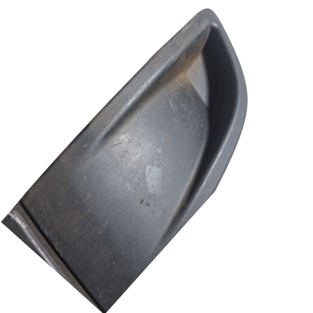 Moldura Farol De Milha Lado Esquerdo Chevrolet Corsa 2012 Esquerdo 2