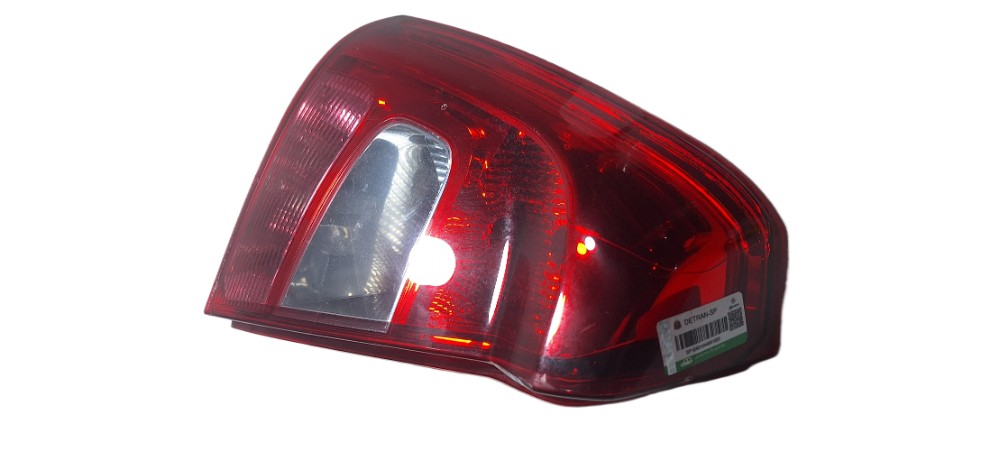 Lanterna Lado Esquerdo Renault Logan 2010/2013  Esquerdo/motorista Vermelha 2