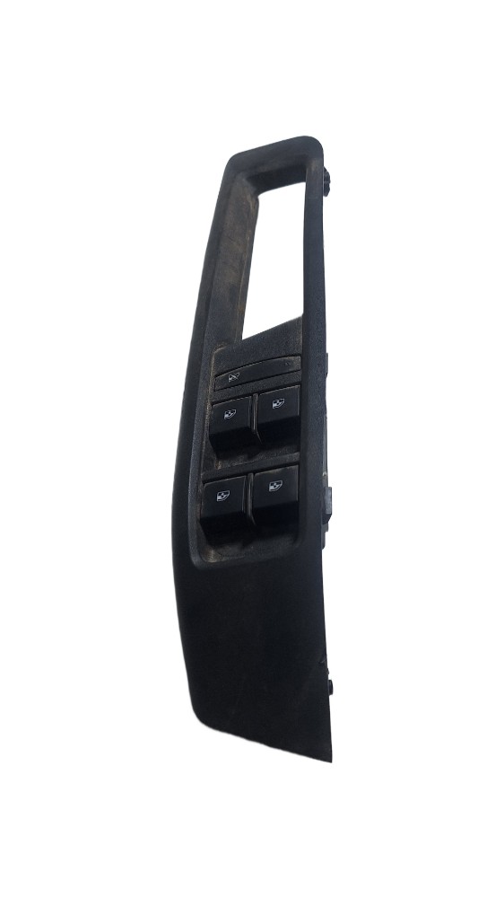 Moldura Com Comando Vidro Eletrico Chevrolet Cobalt 2017
