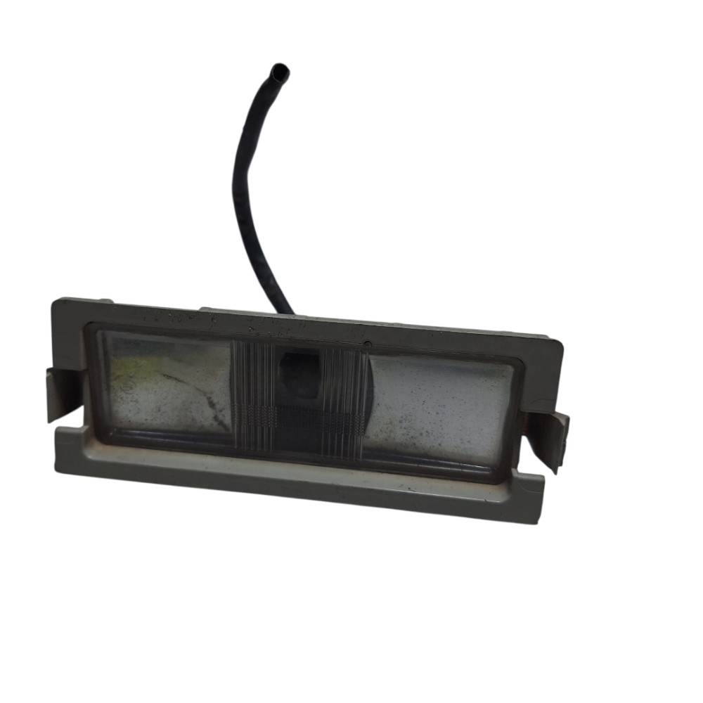 Luz  traseira da placa hb20 2019