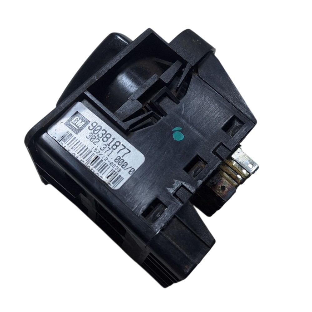 Botão Chave Farol Luz Comando Gm Corsa Classic 2003 A 2003 3