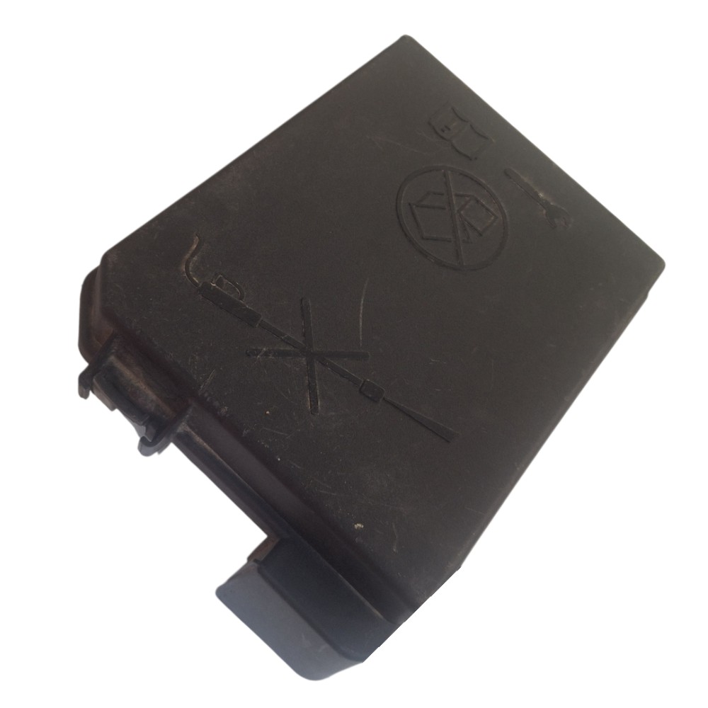 Tampa Caixa De Fusiveis Chevrolet Onix 2014 3