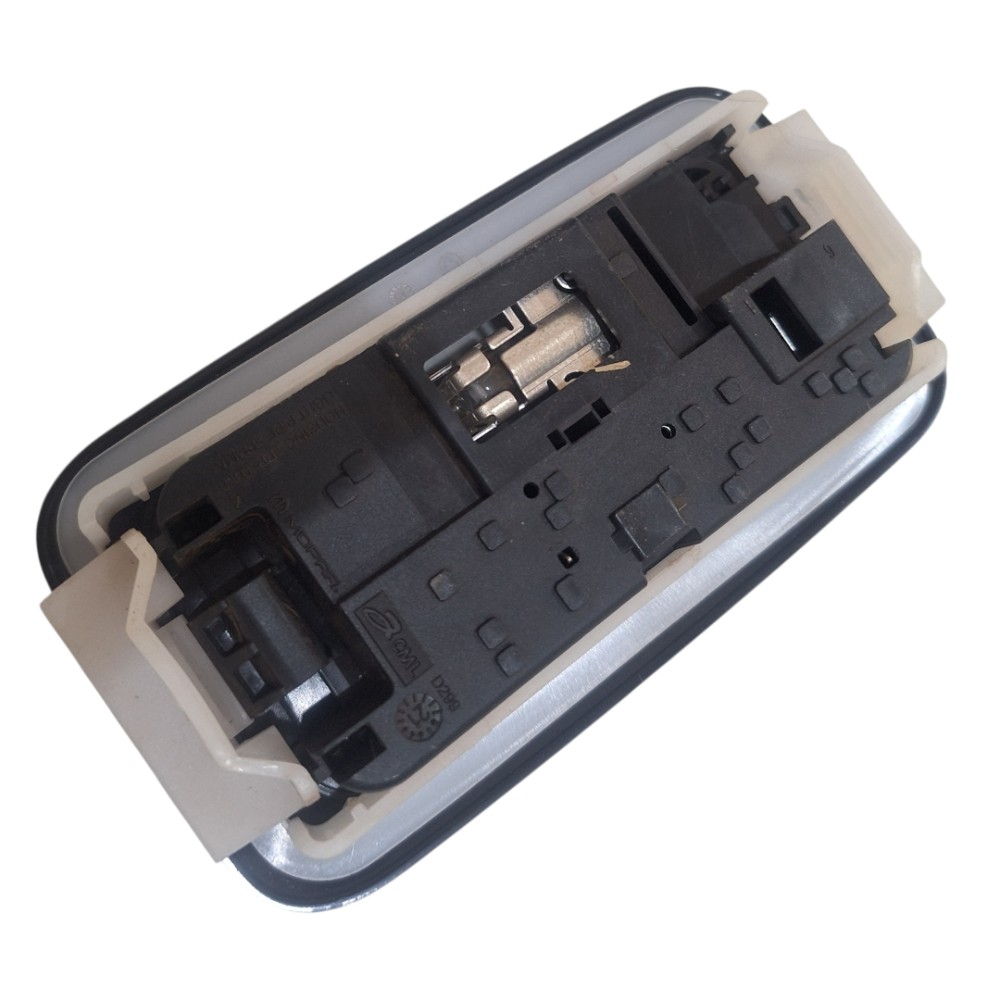 Luz De Teto Traseiro Fiat Cronos 4