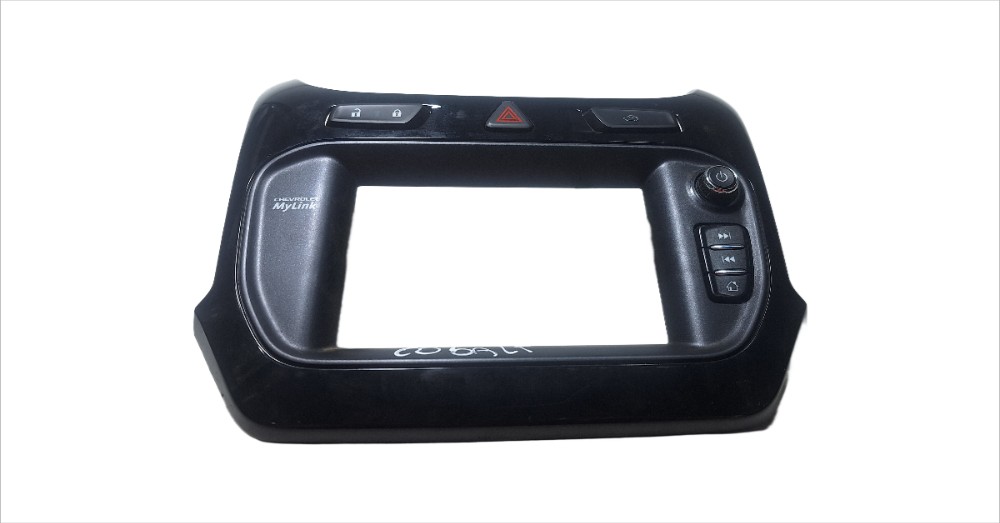 Moldura Painel Central Radio Chevrolet Cobalt Preto 3