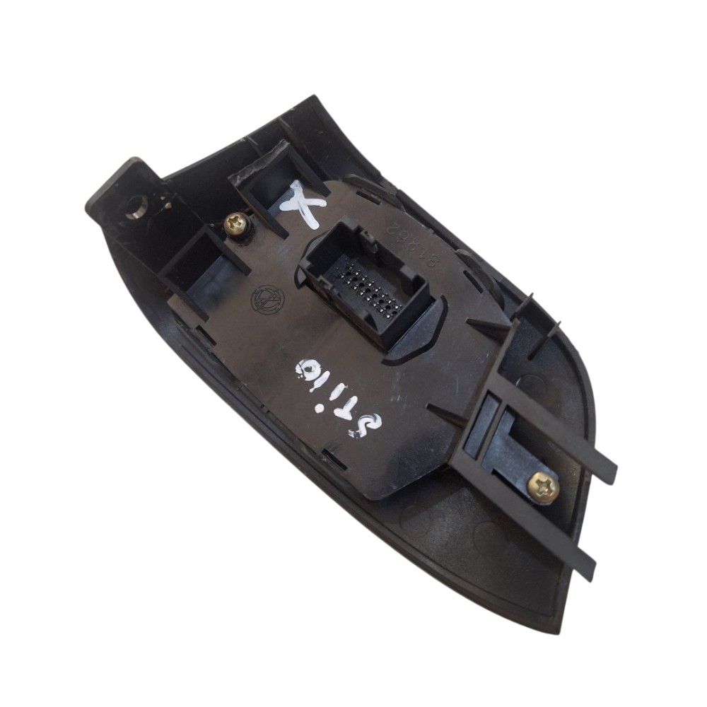 Comando Botao Farol De Milha Fiat Stilo 2003-2004 3
