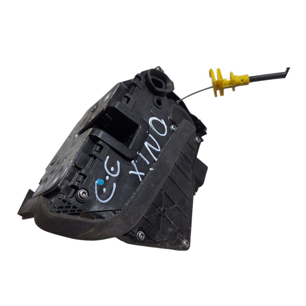 Fechadua Porta Dianteira Direita Chevrolet Onix 2017 3