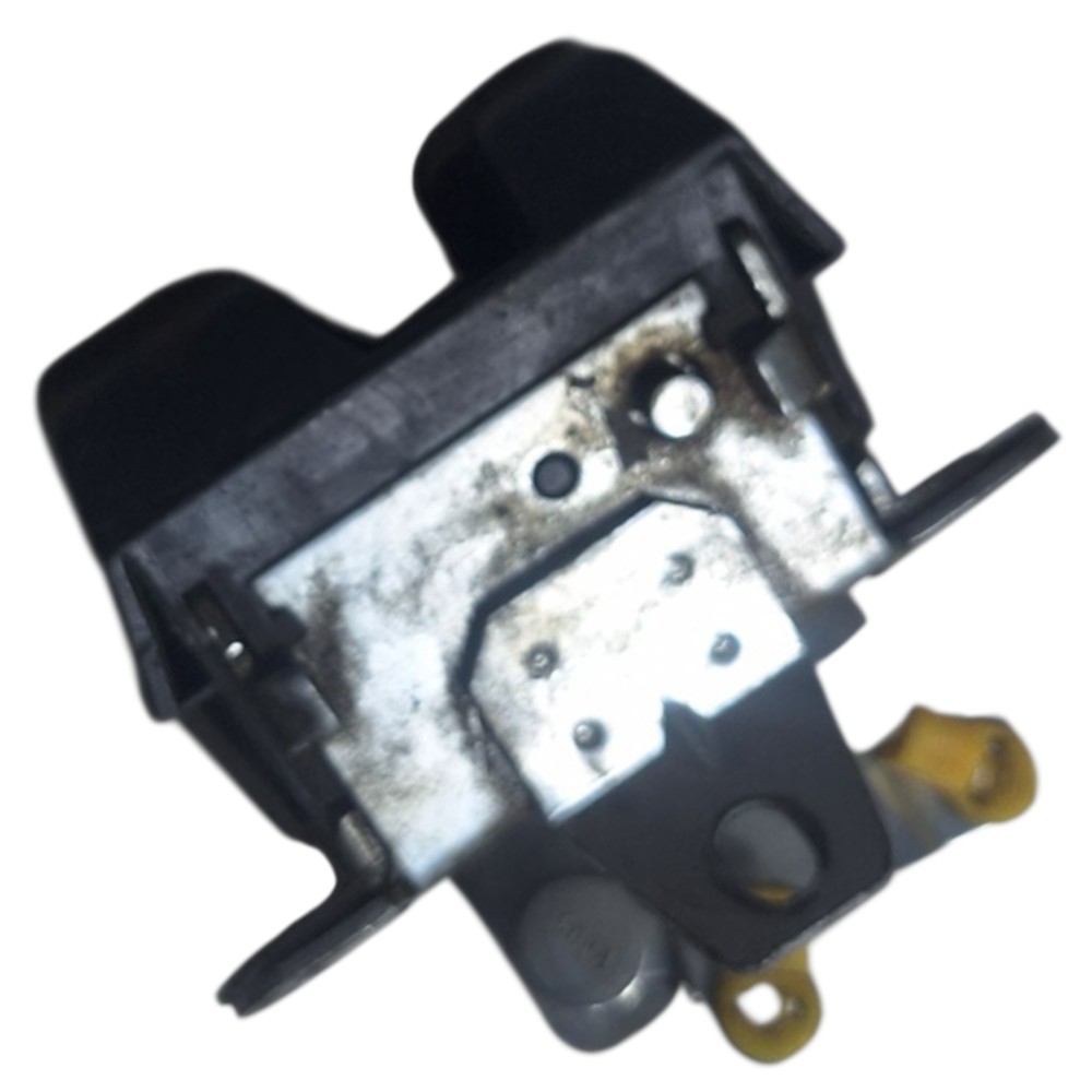 Fechadura Porta Malas Chevrolet Corsa Montana  Sedan