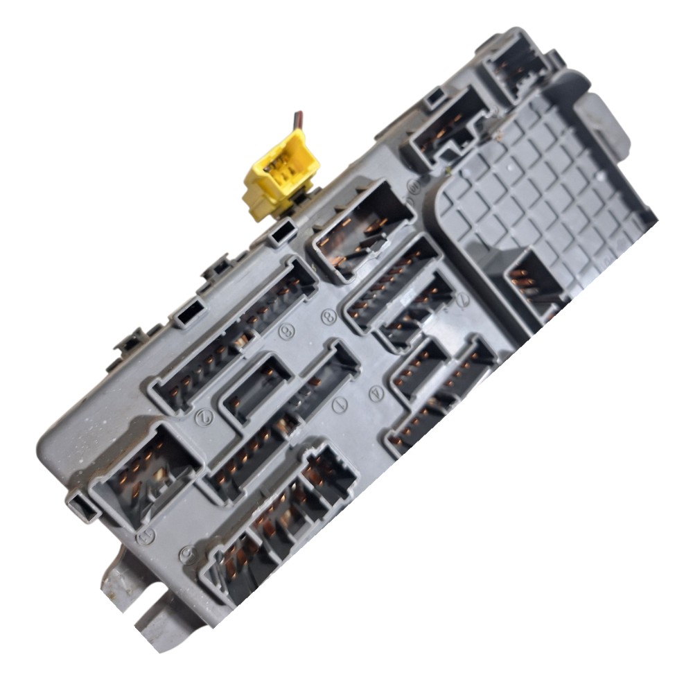 Caixa De Fusiveis Interna Honda Fit 2004/2008 3
