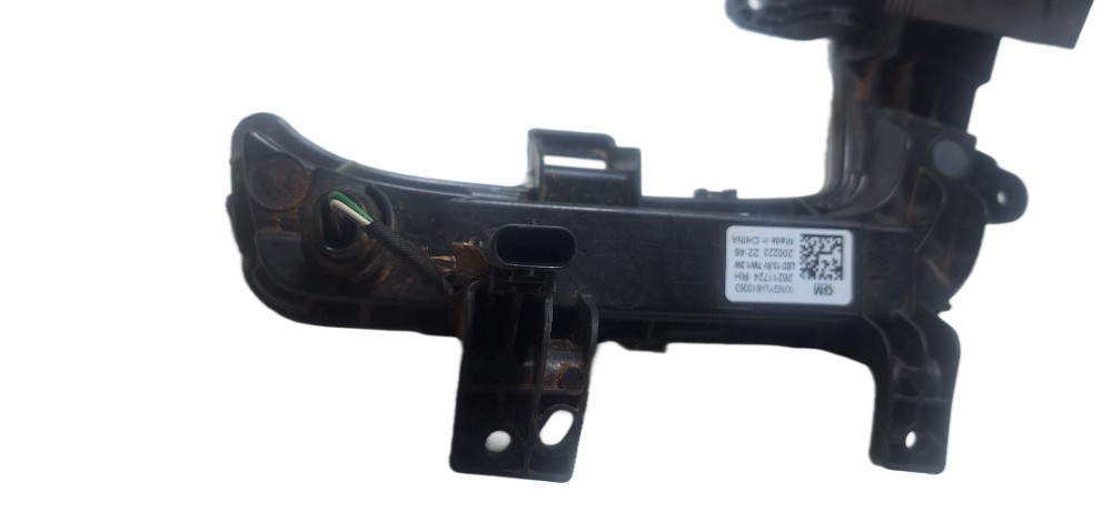 Farol De Milha Diurno Lado Direito Chevrolet Tracker 2021 1