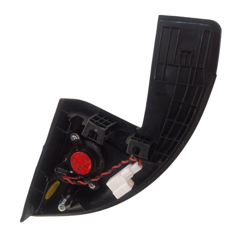 Moldura Retrovisor Interna Esquerdo Hyundai Hb20 2019 Preto