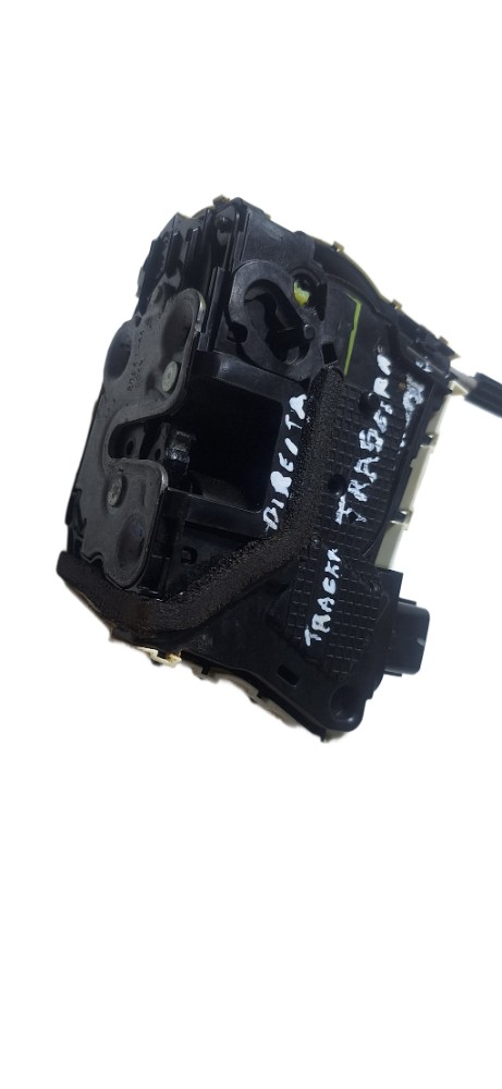 Fechadura Porta Traseiro Direito Elétrico Chevrolet Tracker 4