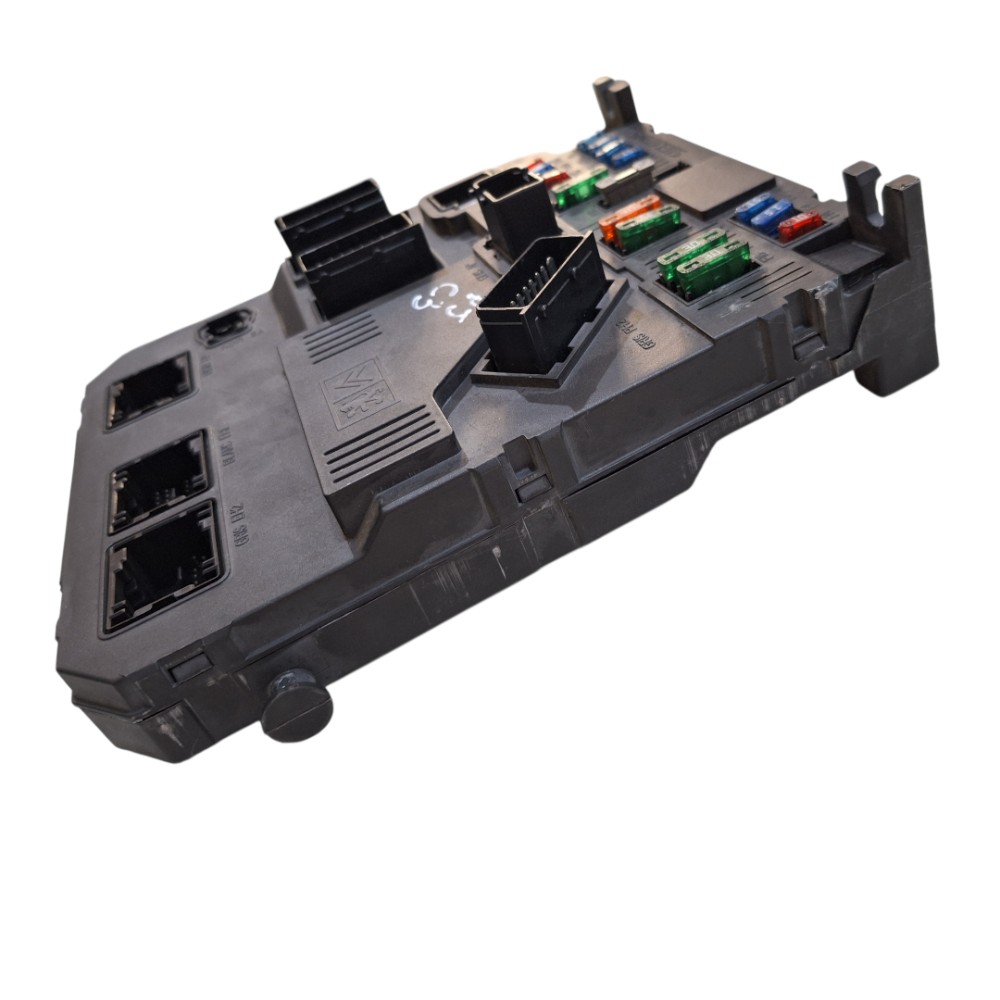 Caixa Fusivel Modulo Bsi Peugeot C3 7