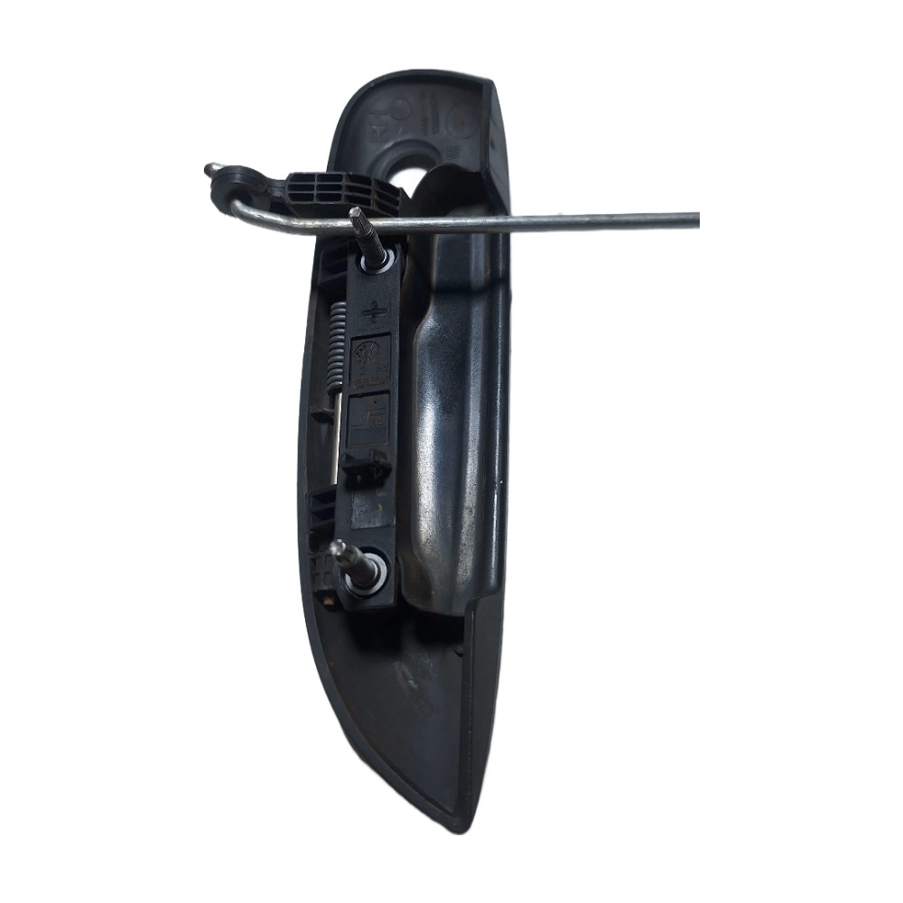 Macaneta Externa Dianteira Direita Chevrolet Onix 1