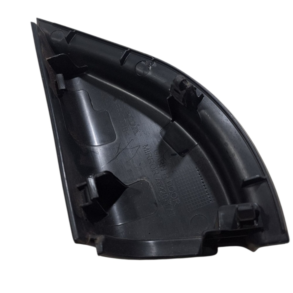 Acabamento Interno Retrovisor Direito Honda Hrv 2016 Preto 4
