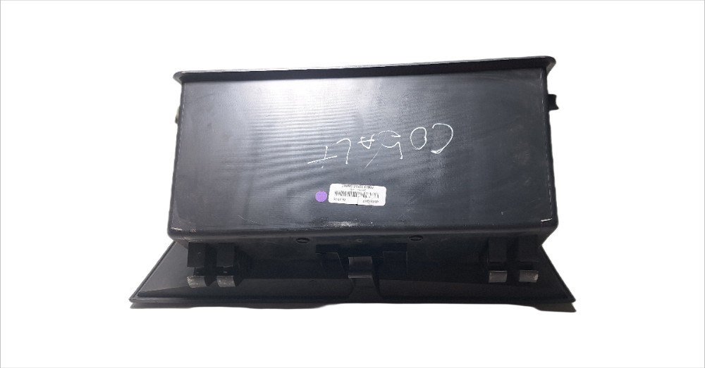 Tampa Do Porta Luvas Chevrolet Cobalt 2015 3