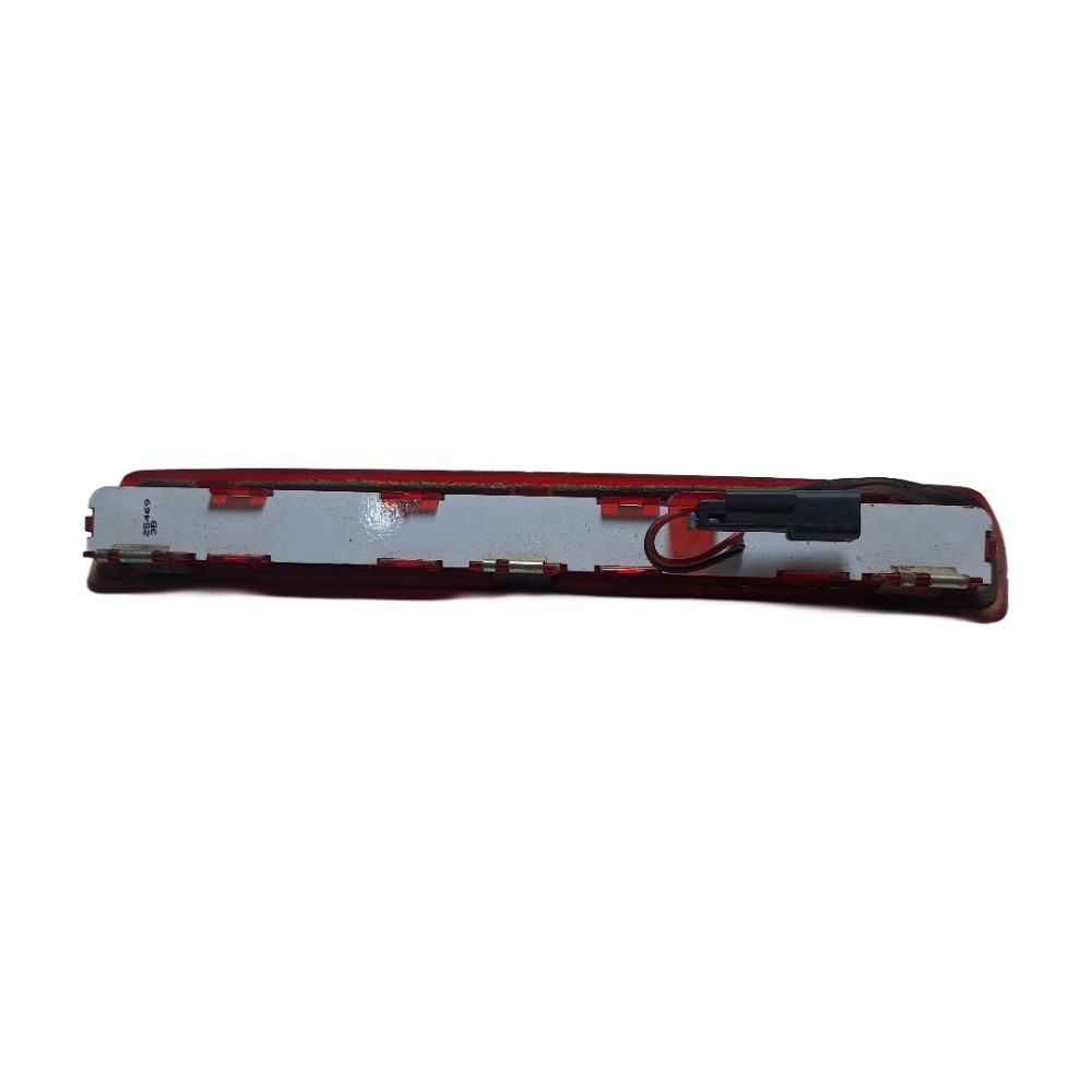 Break Light Luz De Freio Chevrolet Onix 2016 3